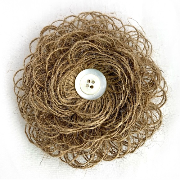 Burlap Flower Magnets Country Chic Decor - Picture 7 of 8